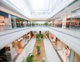 kingsway shopping centre bought by queensberry real estate