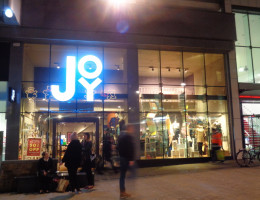 Fashion retailer Joy rescued by Louche London in a pre-packed deal